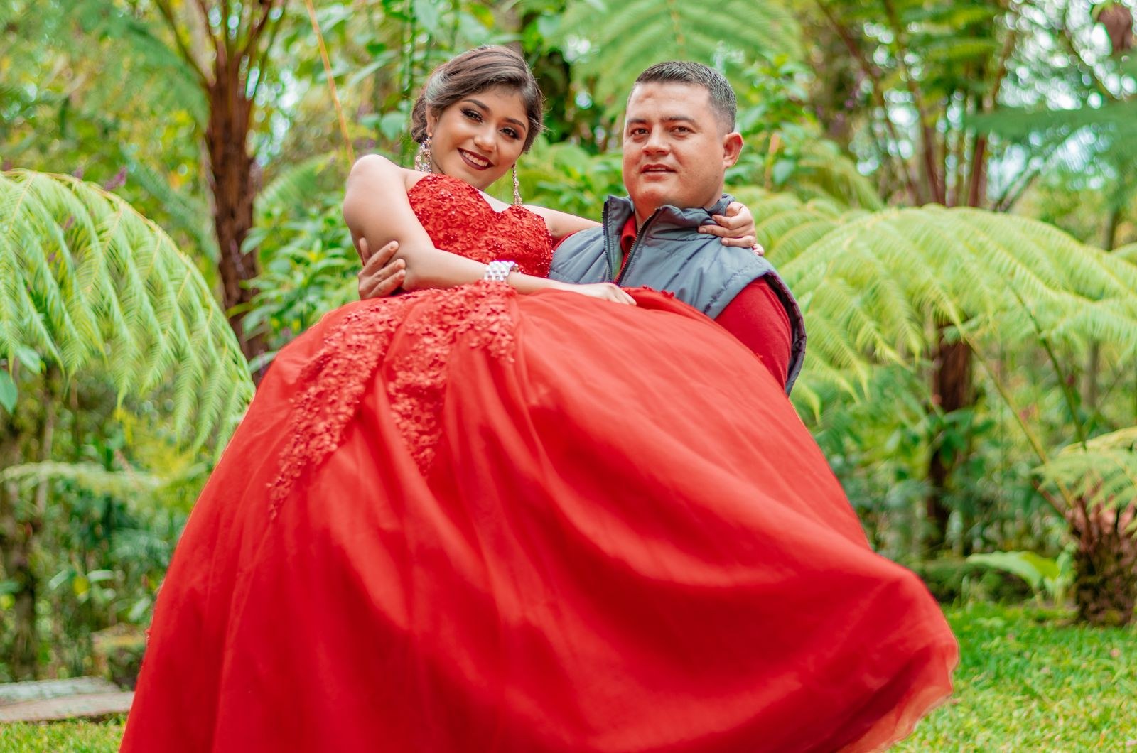 City-night commercial project frame